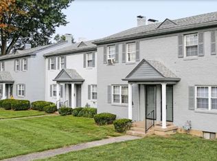 Beechmont Townhomes, Louisville, KY 40214
