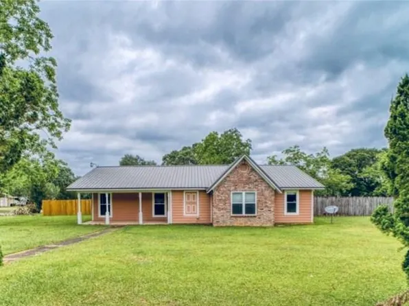 8100 Grand Oaks Dr, Theodore, AL 36582