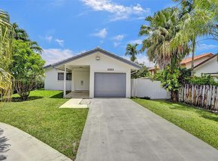 14421 SW 111th Ter, Miami, FL 33186