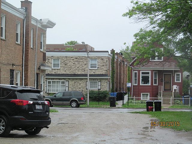 2nd image of 7719 S Coles Ave