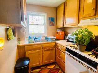 26 Roma St #2, Bristol, RI 02809