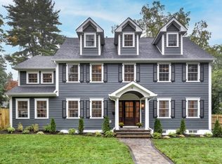 8 Curtis Ter, Montclair, NJ 07042