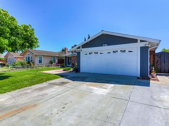 2nd image of 2379 Brushglen Way