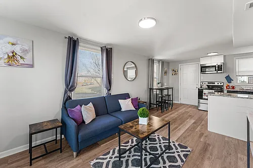 Floor plan 2B/1BA TH Reno