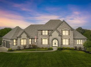 105 White Heron Ln, Defiance, MO 63341