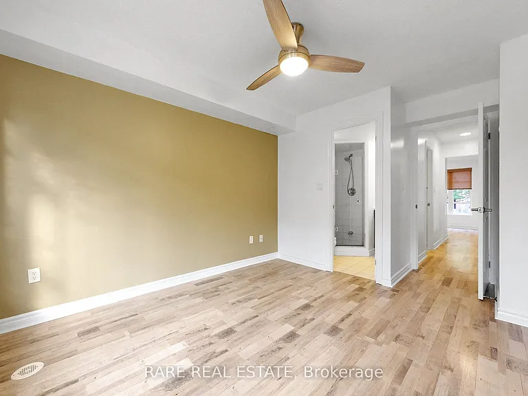21 Ruttan St #140 — Photo 37