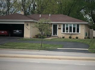 1242 W Army Trail Blvd, Addison, IL 60101