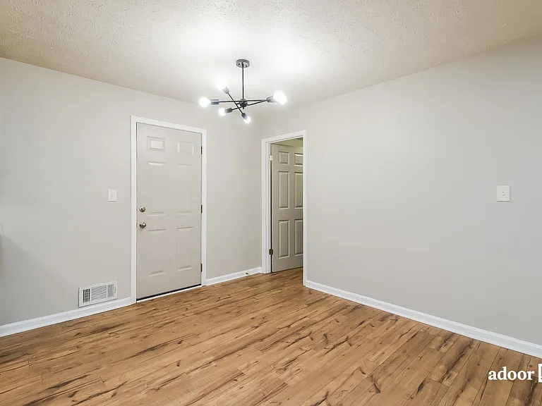 180 Old Mill Way SW — Photo 7