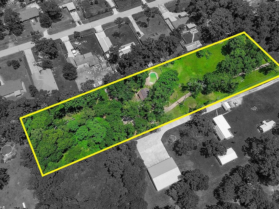 1st image of 23789 Park Dr