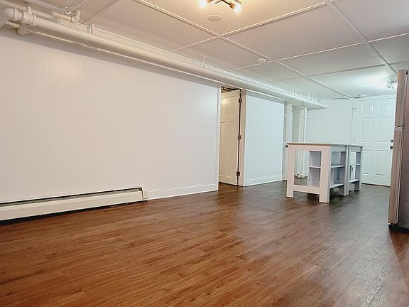 5th image of 3311 N Avers Ave #G