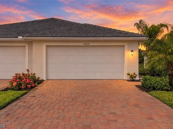 2228 Dragonfruit Way, Naples, FL 34120