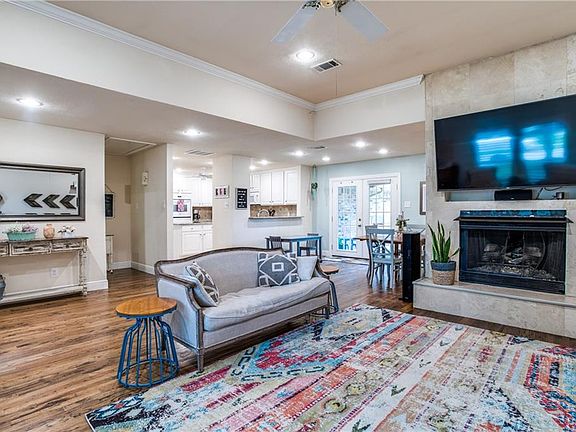 4th image of 252 Simmons Dr