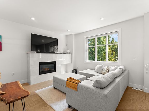 3rd image of 5377 8a Ave #10