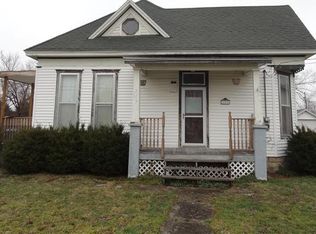200 S Oak Ave, Sparta, MO 65753