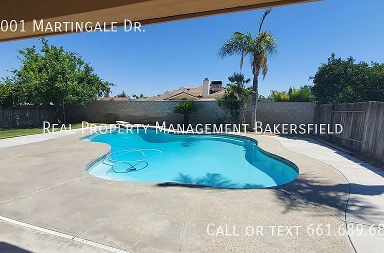 11001 Martingale Dr — Photo 10