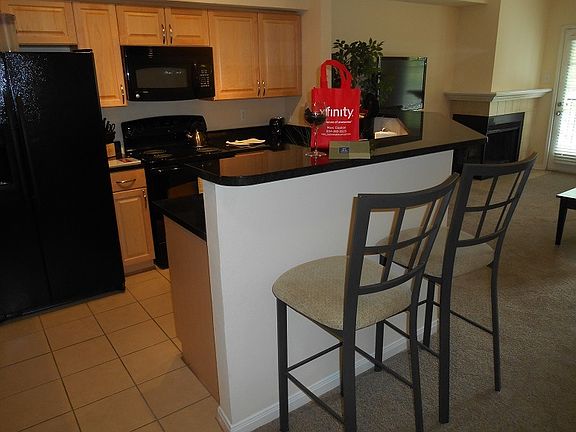 2nd image of 12501 Tiverton Ln
