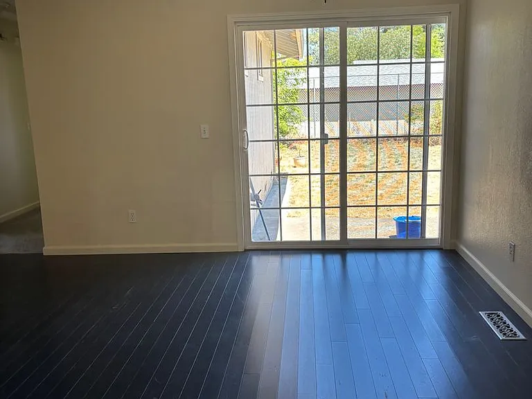 4929 Snark Ave — Photo 3