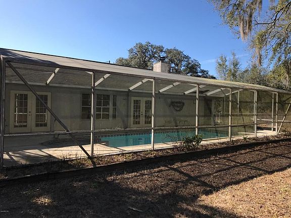 4th image of 1357 W Mosswood Ln