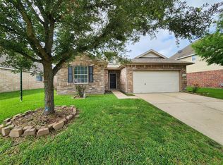 4810 Shale Dr, Baytown, TX 77521
