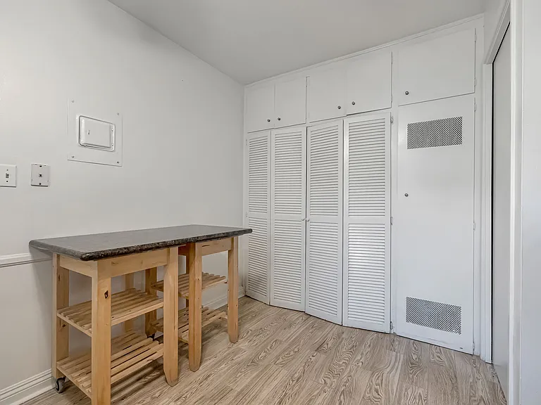 1139 N Shattuck St — Photo 13