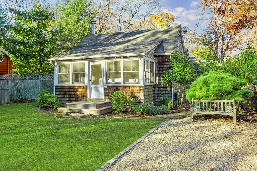 The Captain's Cottage — Photo 3