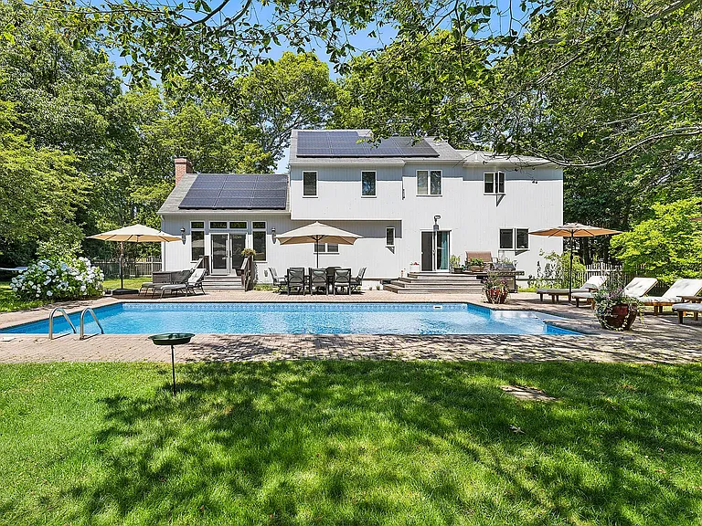 31 Hartley Blvd — Photo 6