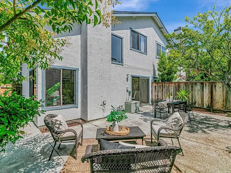4772 Mendocino Ter — Photo 23