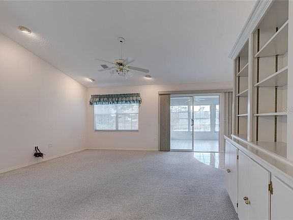 5th image of 11217 Fountain Lake Blvd