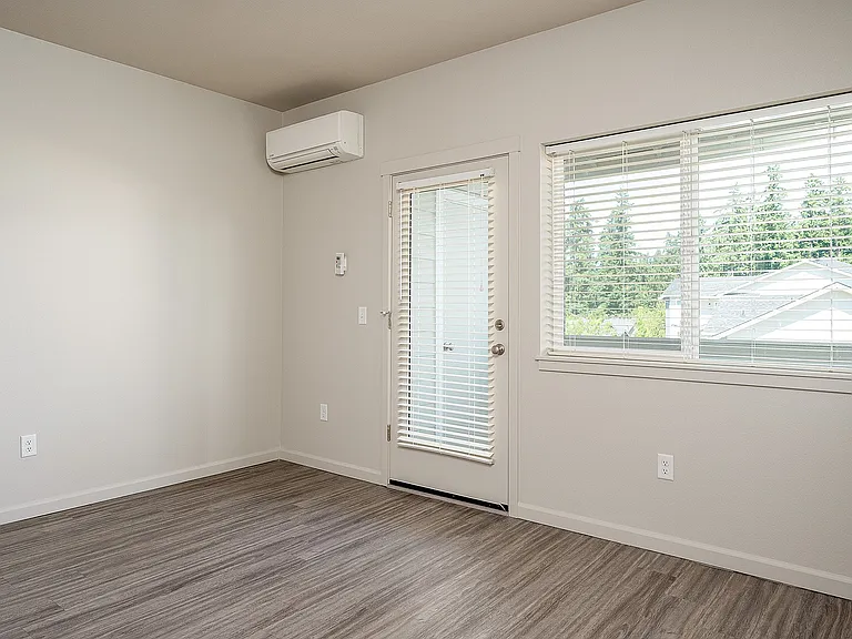 Alderbrook Apartments — Photo 15