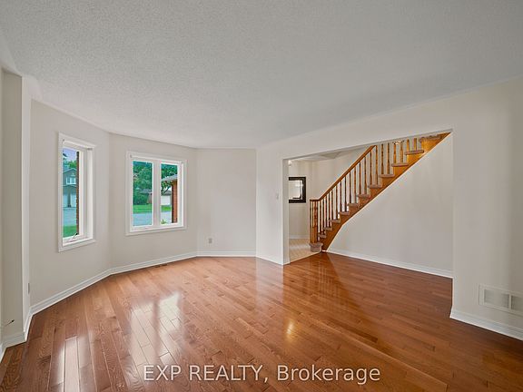 4th image of 2165 Johnston Rd