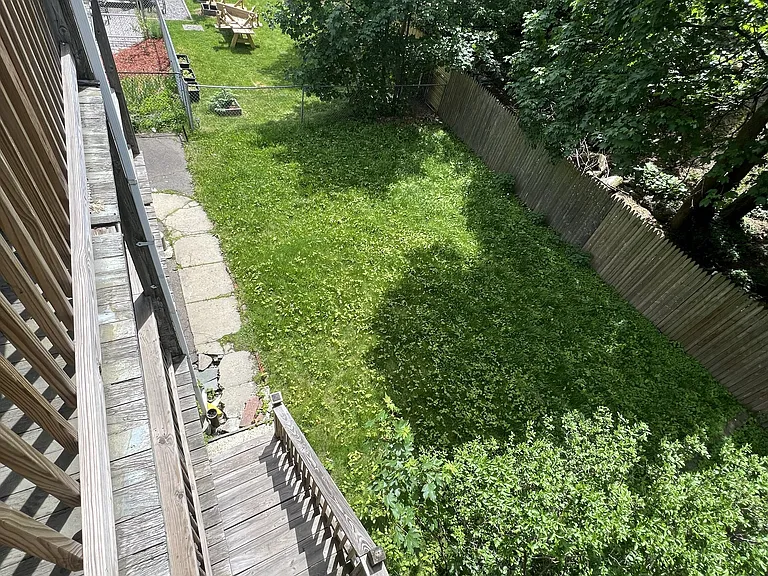 195 Hancock St #2 — Photo 5