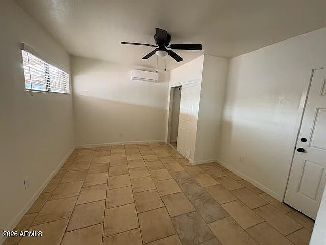 1131 E Trinity Pl — Photo 13