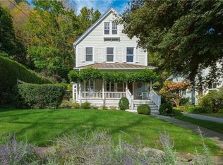 97 Edgemont Rd, Katonah, NY 10536