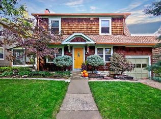 1638 W 49th St, Kansas City, MO 64112