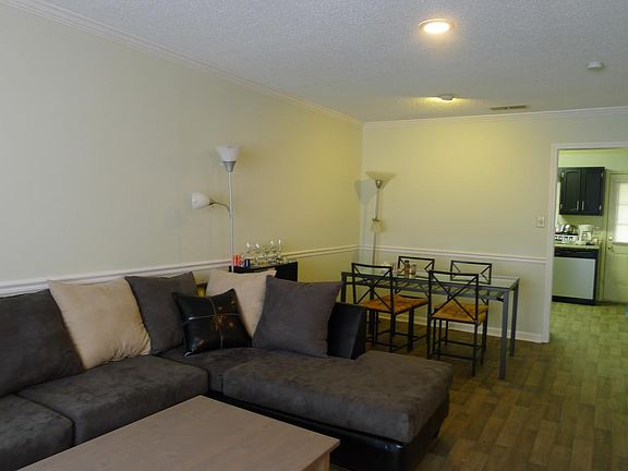 Pre-leasing for Fall