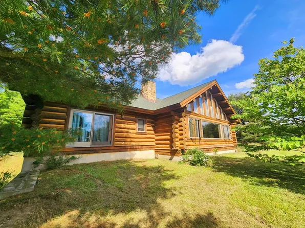 2220 Maple Dr, Leeper, PA 16233