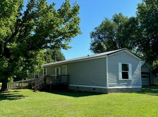 103 E School St, Everton, MO 65646