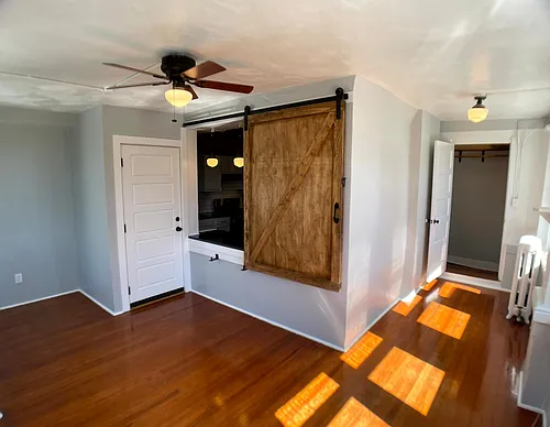 4804 Gosnold Ave #2 Photo 1