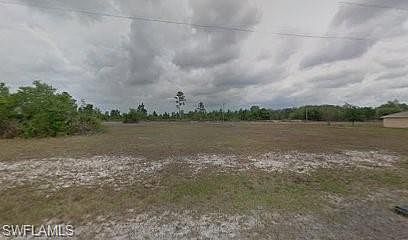 2nd image of 1125 NE 44th Ln