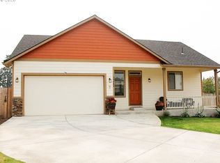 35640 Elk Meadows Dr, Saint Helens, OR 97051