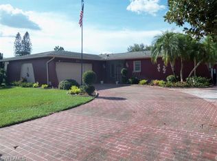 617 Shadyside St, Lehigh Acres, FL 33936