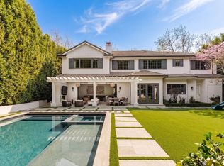 957 Corsica Dr, Pacific Palisades, CA 90272