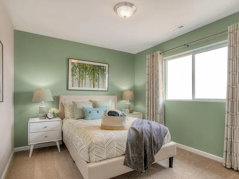 2821 Fiddleback St NE — Photo 15