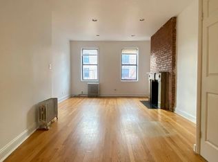 159 Christopher St APT 11, New York, NY 10014