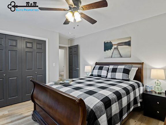 5th image of 308 E Broadway St #1