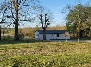 167 Cook St, Spencer, TN 38585