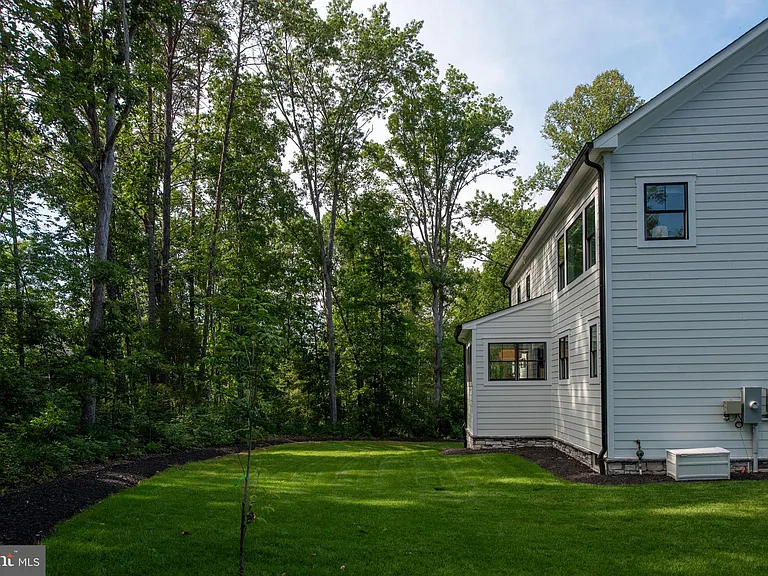 11302 Radcliff Ter — Photo 85