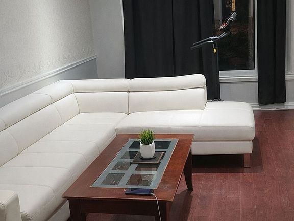 5th image of 6 Manderley Pl