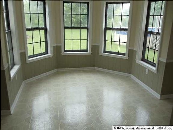 4th image of 7135 Greenbrook Pkwy