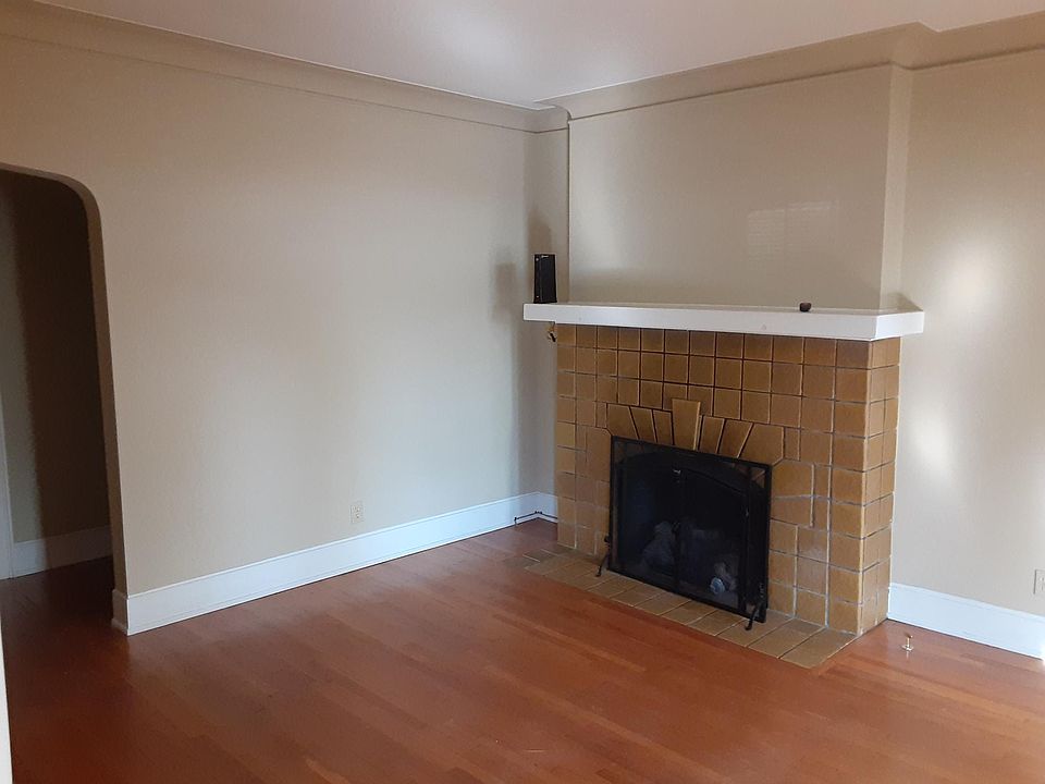 1st image of 3425 Zumstein Ave #1